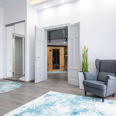 Luxus A Varos Felett Szombathely Dış mekan fotoğraf